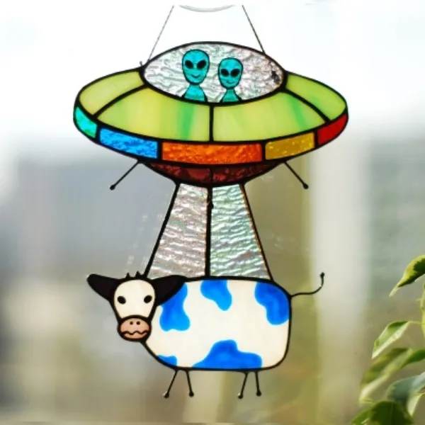 ๐ธUFO Abduction a Cow Stained Suncatcher๐ฎโจ