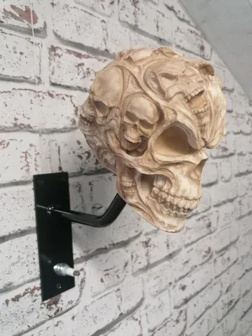 ☠️🏴☠️Skull holder for motorcycle helmet and jacket - Image 4