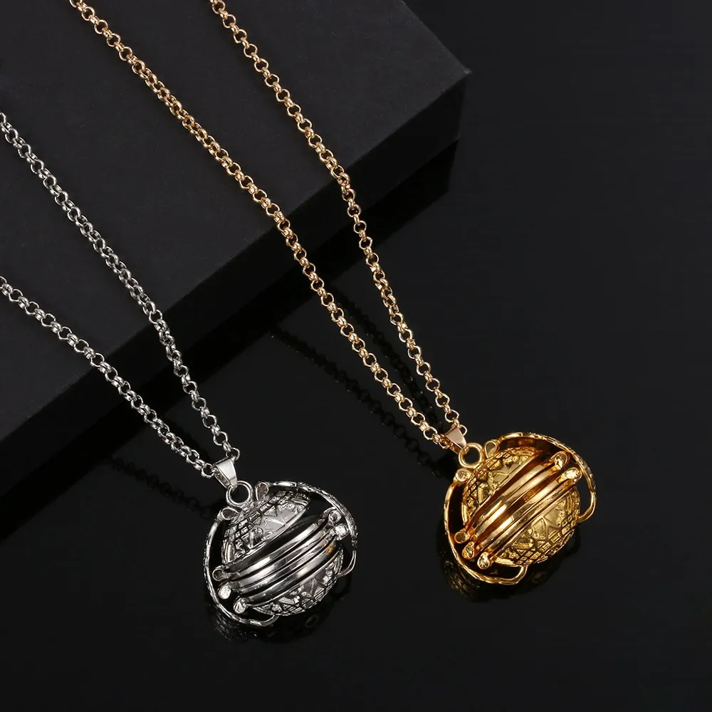 Expanding Photo Locket Necklace - Image 16