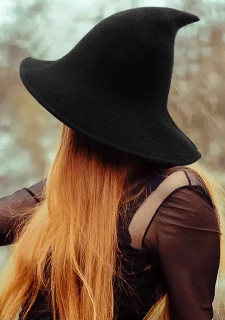 Modern Style Witches Hat 🕷🔮