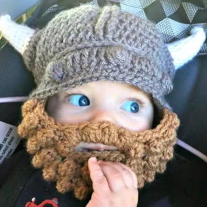 Vikings hat with beard