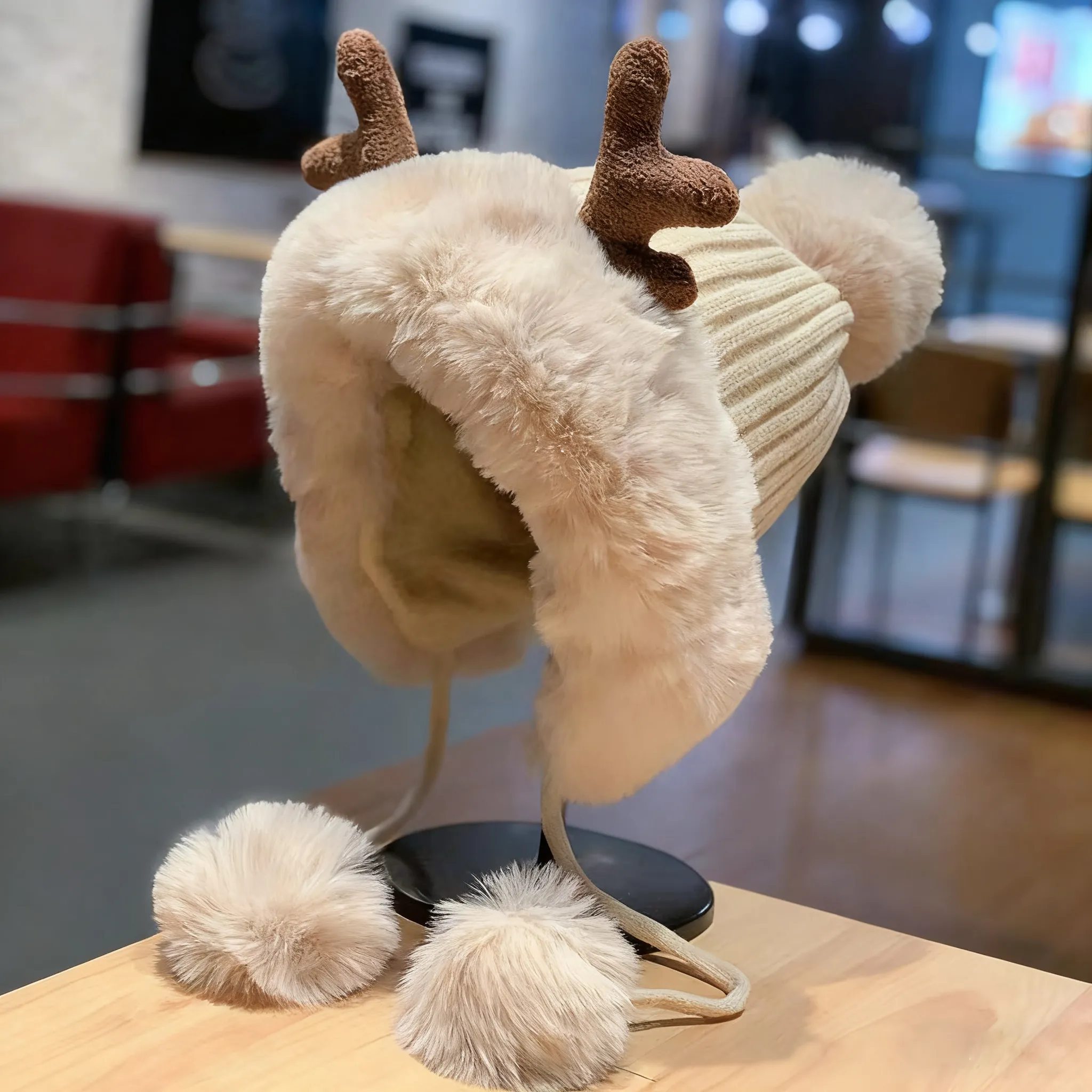 🦌 Cute Reindeer Antler Earmuff Hat - Image 16