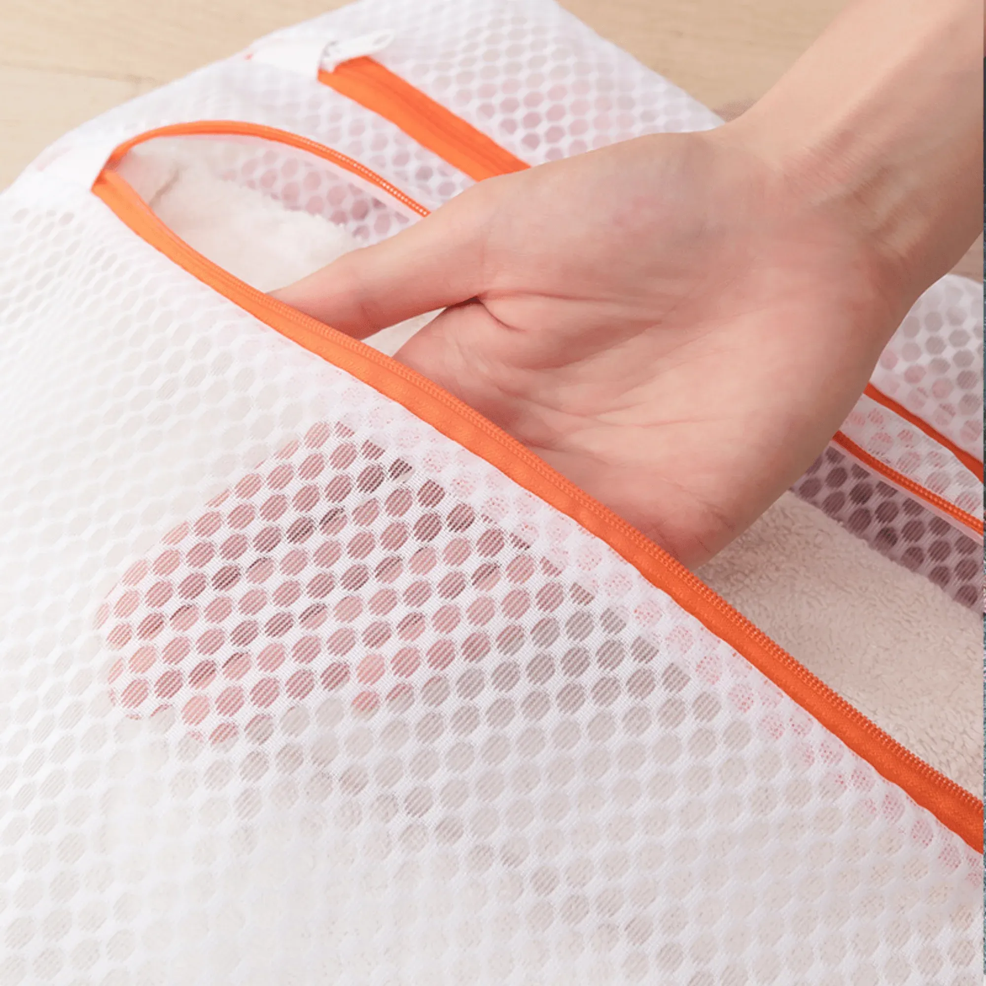Durable Polyester Laundry Bag with Double Zipper Closure(Set of 3) - Image 3