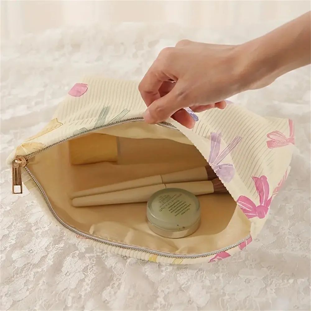 Cute Pattern Makeup Bag - Image 9