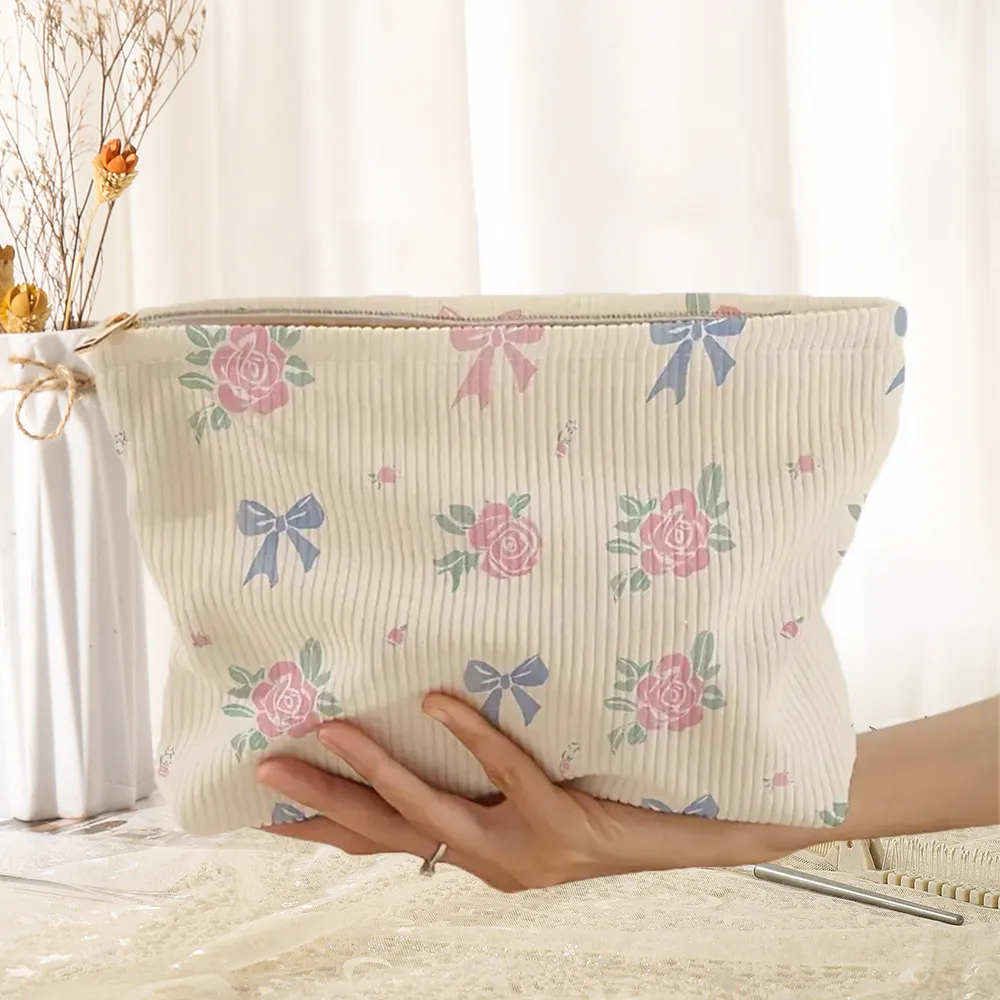 Cute Pattern Makeup Bag - Image 5