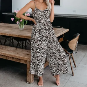 ⏰49% OFF✨Plus Size Women Fashion Wide Leg Suspender Jumpsuit with Pockets Curvy Overalls