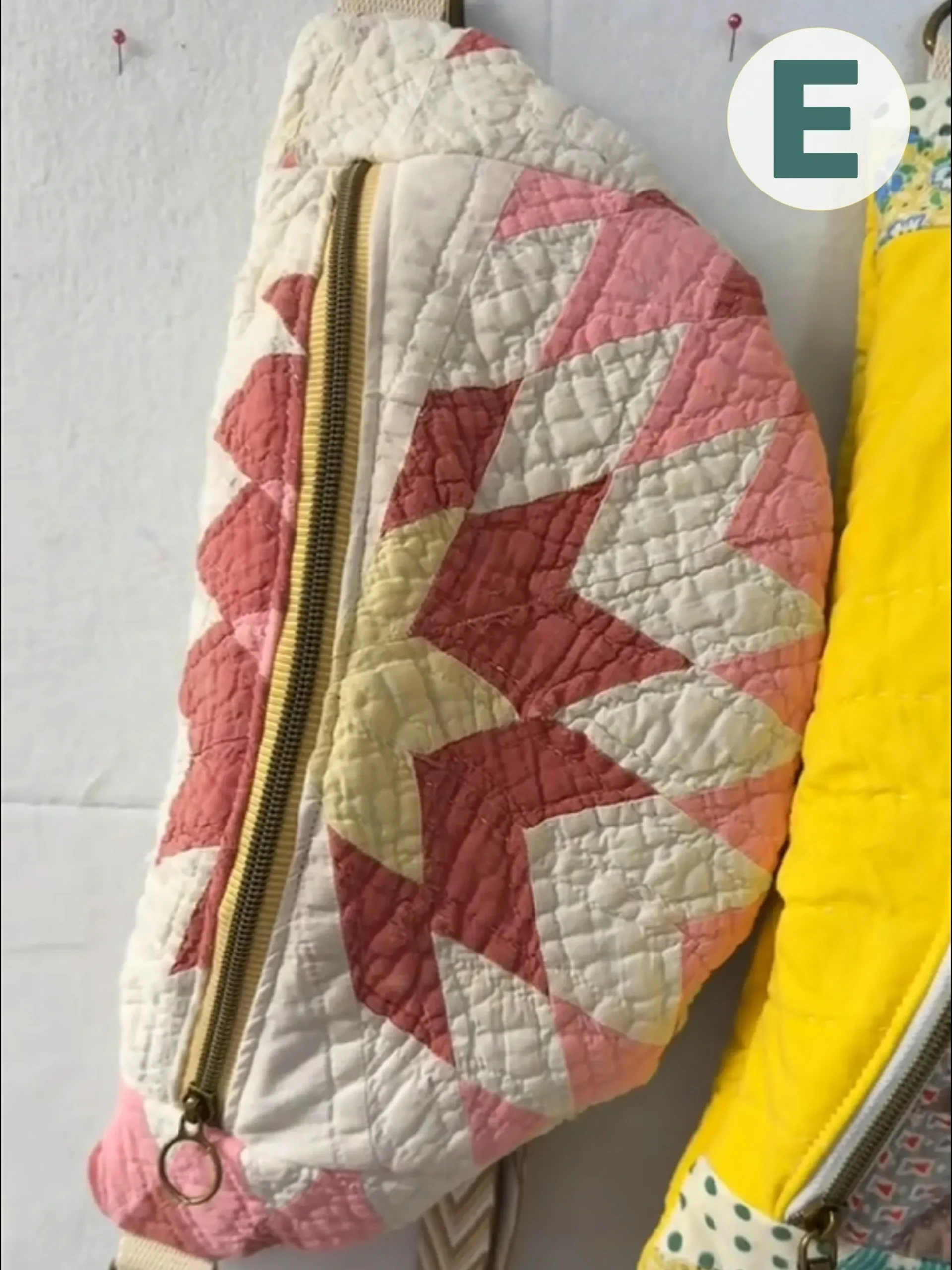 🔥🔥 Vintage-Inspired Patchwork Quilted Sling Bag - Image 11