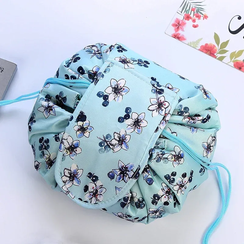šMagic Cosmetics Pouch - Image 27