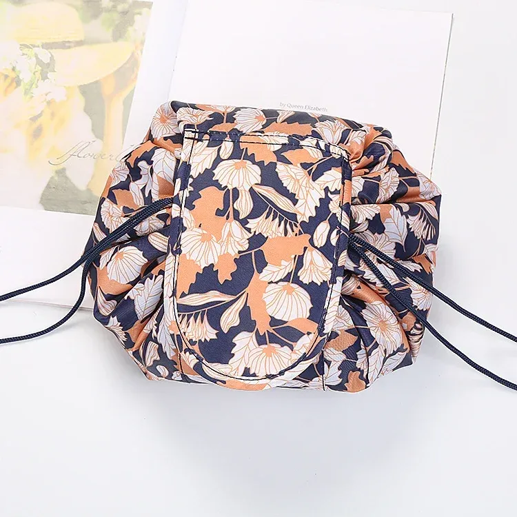 šMagic Cosmetics Pouch - Image 20