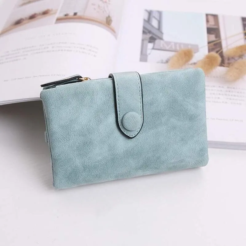 Small trifold leather wallet for women - Image 5