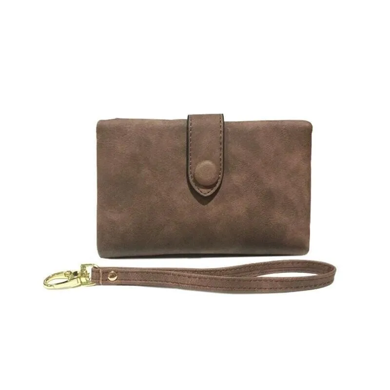 Small trifold leather wallet for women - Image 15